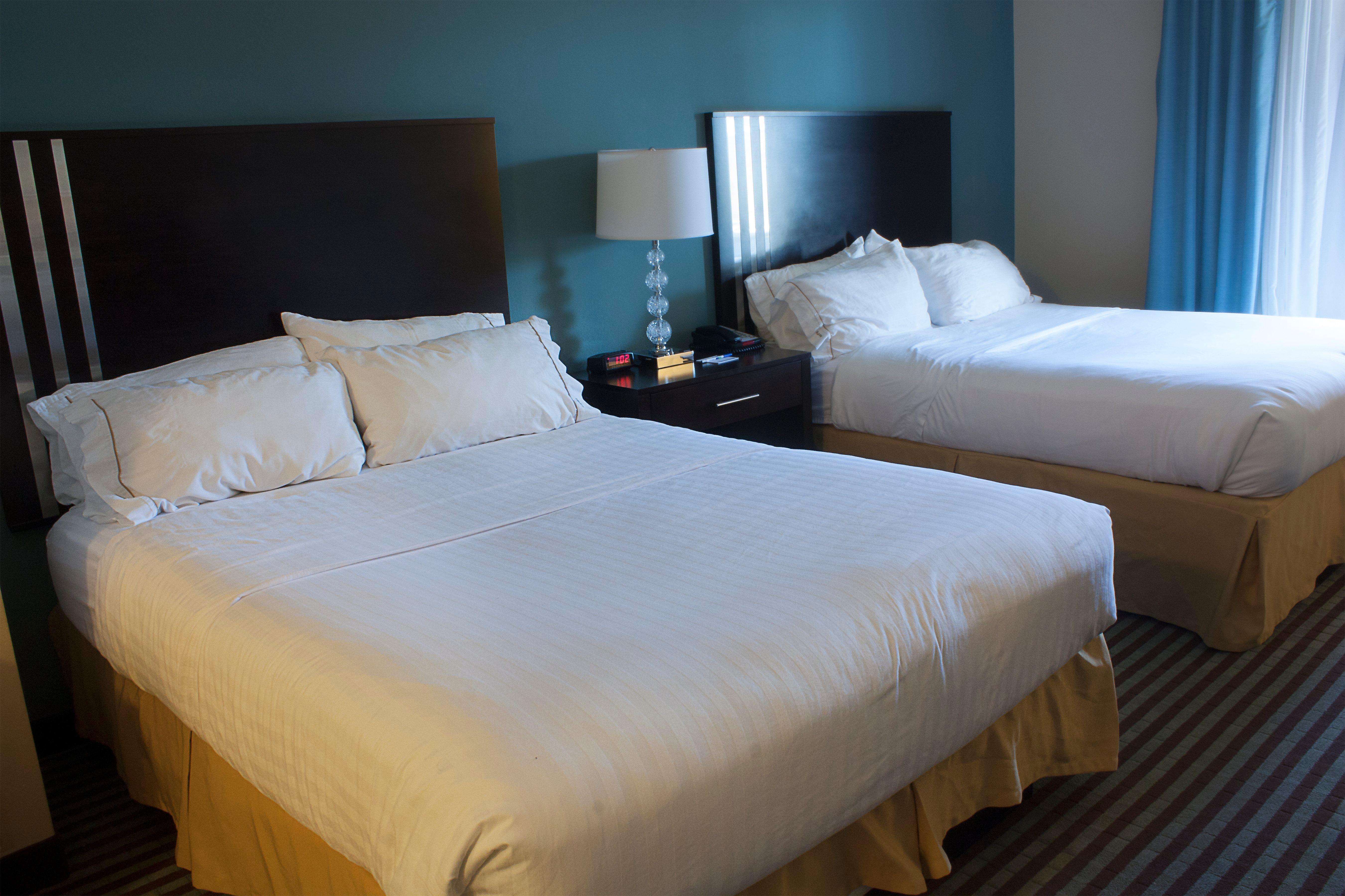 Holiday Inn Express & Suites Youngstown West I 80, An Ihg Hotel Ngoại thất bức ảnh