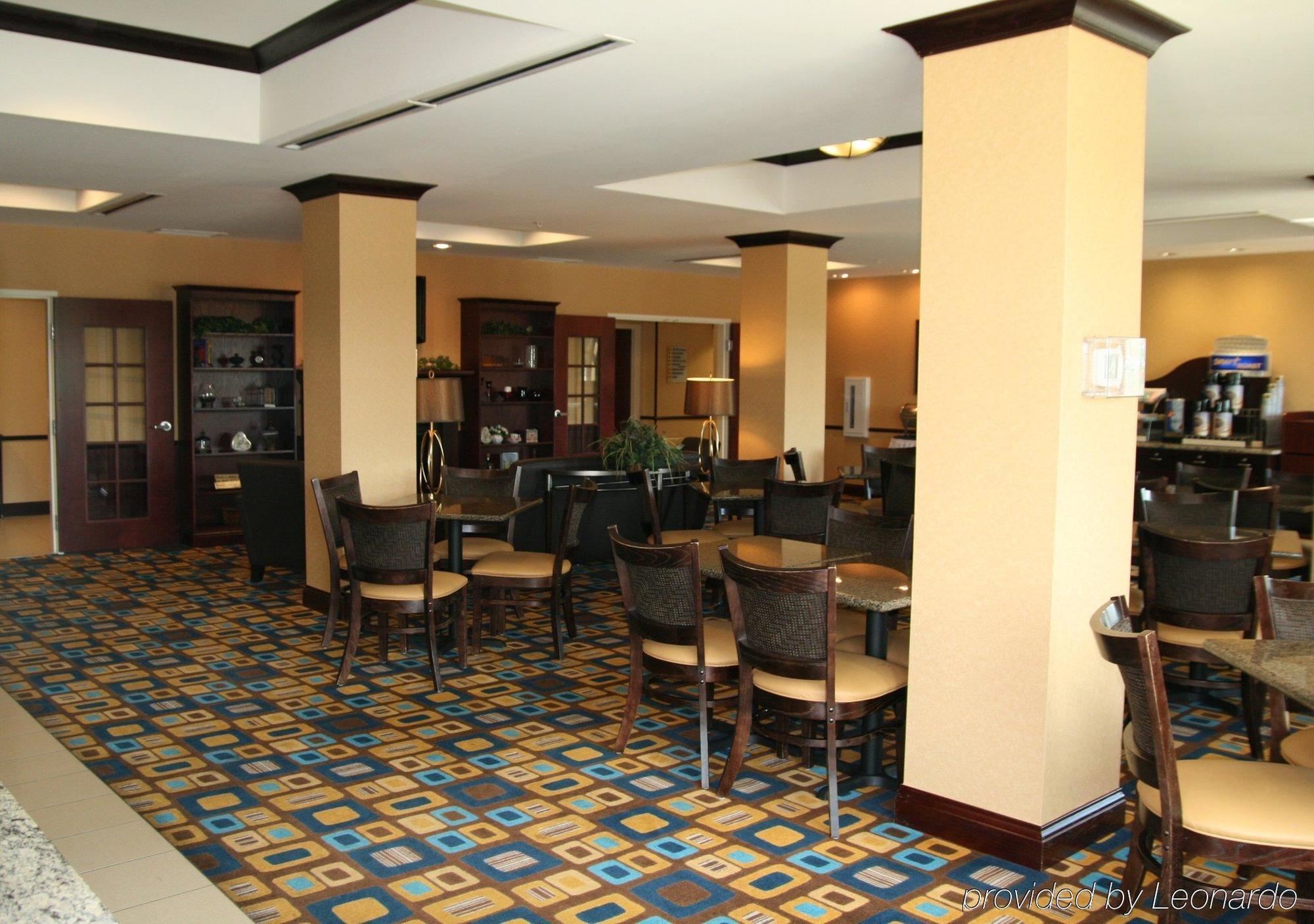 Holiday Inn Express & Suites Youngstown West I 80, An Ihg Hotel Austintown Ngoại thất bức ảnh