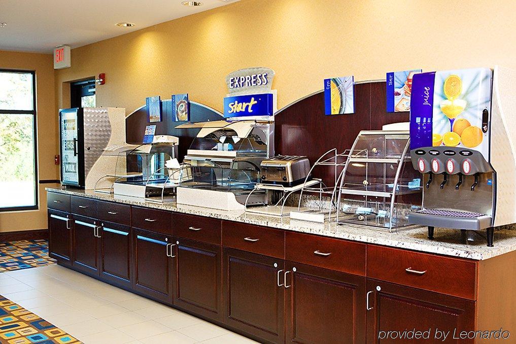 Holiday Inn Express & Suites Youngstown West I 80, An Ihg Hotel Nhà hàng bức ảnh
